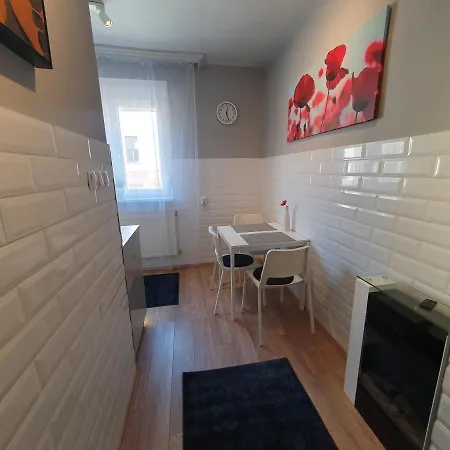 Guru 2 Apartment