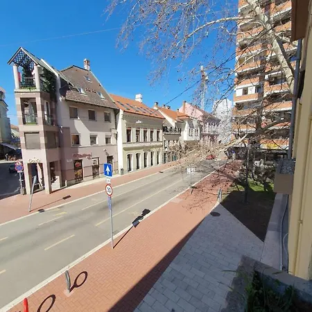 Guru 2 Apartman