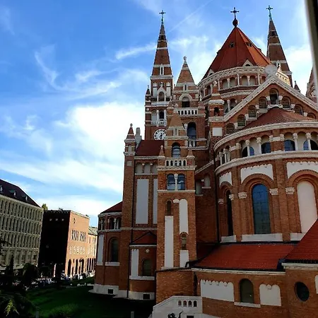 Guru 2 * Szeged