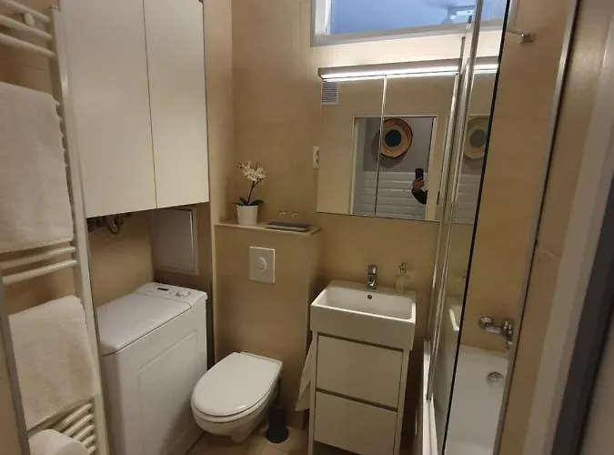 Guru 2 Apartament